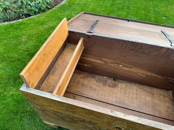 Stará drevená truhlica - 7