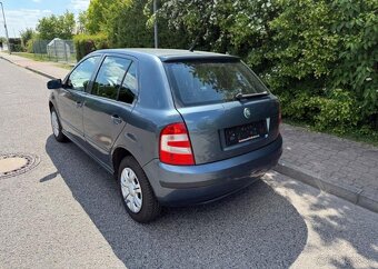 Škoda Fabia 1,2i klima Nová STK serviska benzín manuál 47 kw - 7
