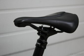 CUBE STEREO HYBRID 140 HPC RACE 750 2023 - 7