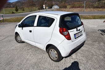 Chevrolet Spark 1,0 - 7