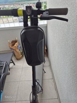 Elektrická kolobezka XIAOMI - 7