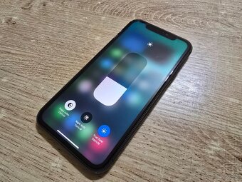 Iphone 11 64gb s novou bateriou a 100 percentnym zdravym ip - 7