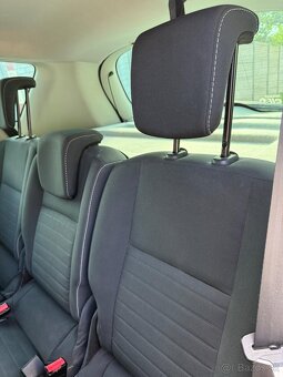Renault Megane Scenic - 7