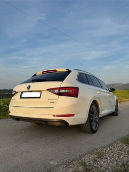 Superb 3 2.0 TDi 140kw 4x4 - 7
