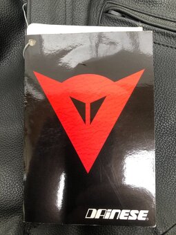 Nové kožené motonohavice Dainese - 7