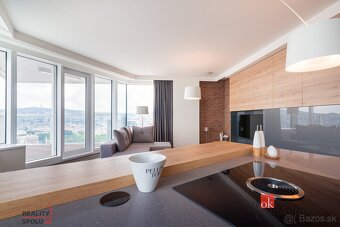 Zažite výnimočné bývanie vo výške – dizajnový 4-izbový byt n - 7
