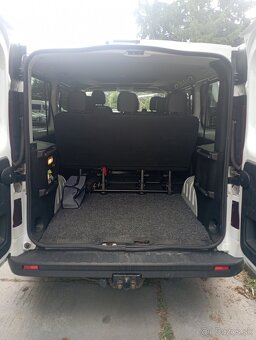 Prenájom 9 miestne auto - 7