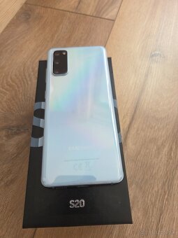 Samsung Galaxy S20 /128GB Cloud Blue - 7
