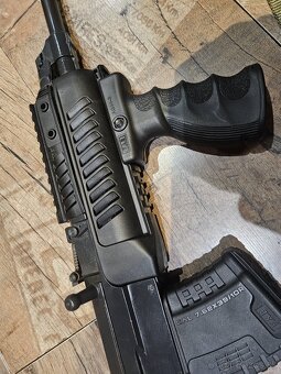 Predám CZ858 tactical - 7