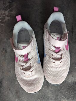 Dievčenské tenisky Nike  30 - 7