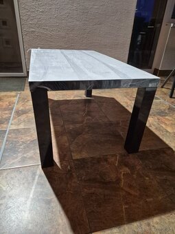 Konferenčný stolík - 7