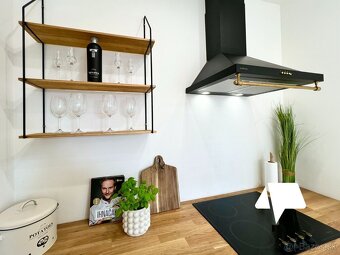 Svetlý 2-izb. zariadený byt Kynek Rezidencie. Novostavba na - 7
