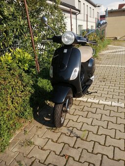 Piaggio Vespa 125 LX - 7