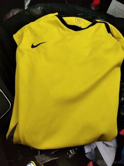 Tričká Nike s rukávom aj bez rukavu - 7