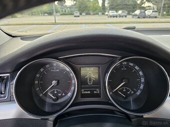 Superb 2.0 TDI CR 4x4 170k Elegance - 7