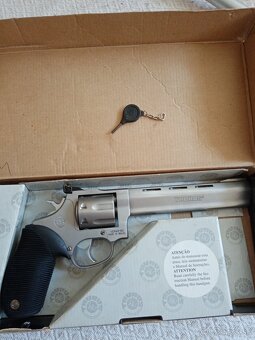 22 Wmr revolver - 7