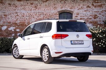 Volkswagen Touran 1.6TDI SCR Comfortline - PANO, ACC - 7