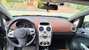 OPEL CORSA D 1.2 Benzín (63 kW), r. 2011 - 7