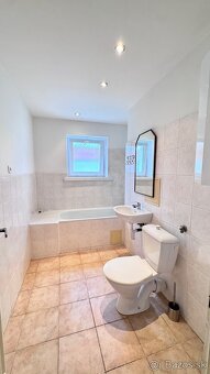 Priestranný 2-izbový byt o výmere 58 m² + balkon, pivnica - 7