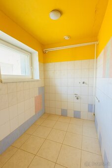 DVE BUDOVY S VEĽKÝM POTENCIÁLOM NA PODNIKANIE AJ INVESTÍCIU - 7