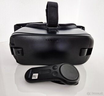Samsung Gear VR 2 (SM-R323) + ovladač (Bluetooth) - 7