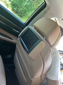 BMW 740d Xdrive - 7