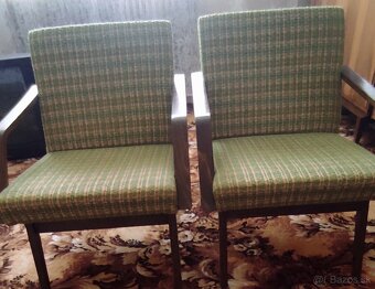 Starodávny masívny nábytok - 7