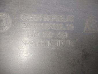 ŠKODA FABIA 2 Kombi Zadný nárazník - 7