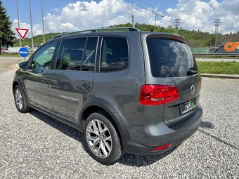 Volkswagen Touran Cross 2,0tdi - 7