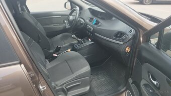 Renault Grand Scenic 1,5 dci 81 kw - 7