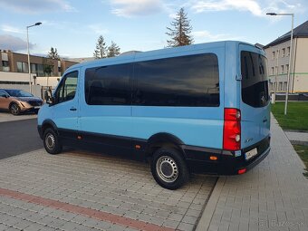Volkswagen Crafter 2.5 TDI 9-miestny - 7