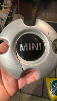 Predám 4 ks plechové disky 5,5Jx15 originál na Mini Cooper - 7