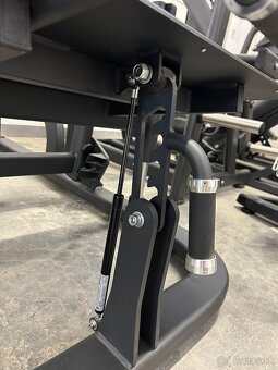 Fitness stroje skladom - 7
