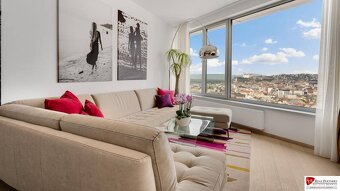REB.sk Prenájom 4 izb. byt,127 m2,Sky park, Továrenská ul, S - 7