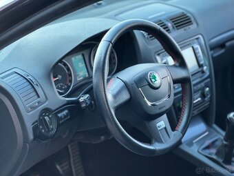 Octavia Combi 2.0TDI V-RS 125KW M6 - 7