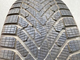 VOLVO XC 40 18" zimná sada alu originál. - 7