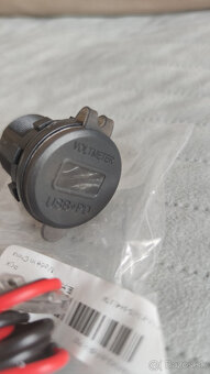 12-24V 48W dualna USB nabijacka do auta s LED (PD3.0&QC3.0) - 7