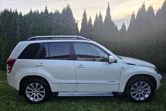SUZUKI GRAND VITARA 1.9 DDiS X-30 KOŽA XENÓN NAVI ŠÍBER - 7
