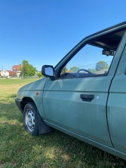 Predám ŠKODA FAVORIT 136 L r.v.1989 prvomodel - 7