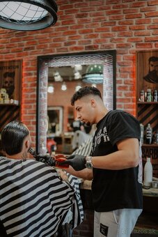 🎯 HĽADÁME SENIOR BARBERA DO NÁŠHO TÍMU V KOŠICIACH 💈✂️ - 7