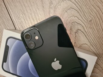 Apple iPhone 12, Black, 128 GB - 7