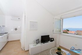 Trogir, Čiovo – zariadený apartmán s výhľadom na more - 7