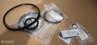 SVIT 06145/P4 sekaci hydraulicky lis - 7