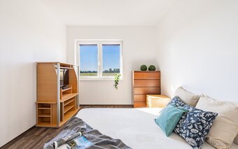 PREDAJ 3 IZB. BYTU, 2x PARK. MIESTA, NÍZKE NÁKLADY, DUNAJSKÁ - 7