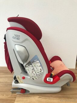 Detská autosedačka BRITAX RÖMER Advansafix III SICT - 7