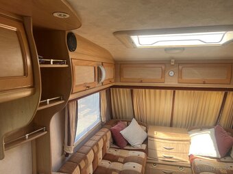 Predam 5 miestny karavan rv.2005 dovoz gb - 7