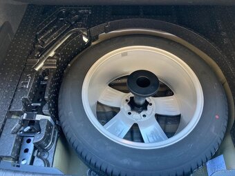Volkswagen Passat 2.0 TDI EVO Elegance DSG - 7