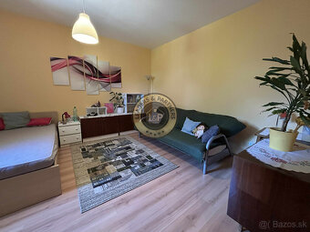 PREDAJ rodinný dom na krásnom pozemku 1300 m2 Rajka - 7
