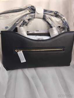 Čierna kabelka zn. Guess - 7