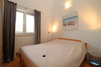 Vodice, Srima – zariadený apartmán, 350m od mora - 7